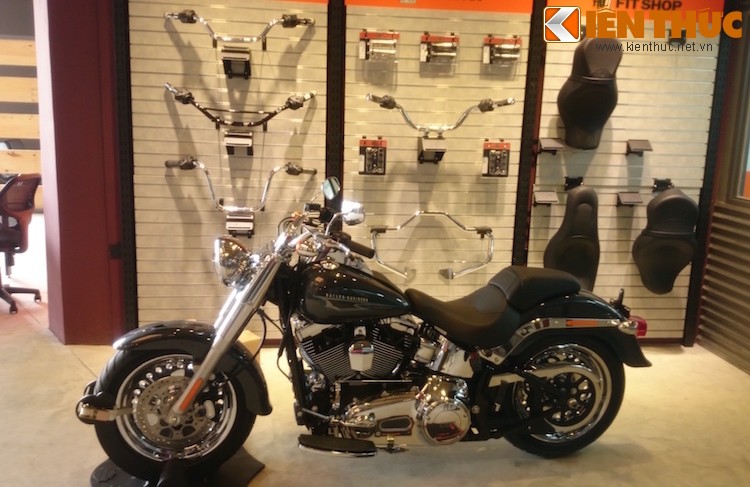 “Dot nhap” showroom Harley-Davidson dau tien tai Ha Noi-Hinh-12